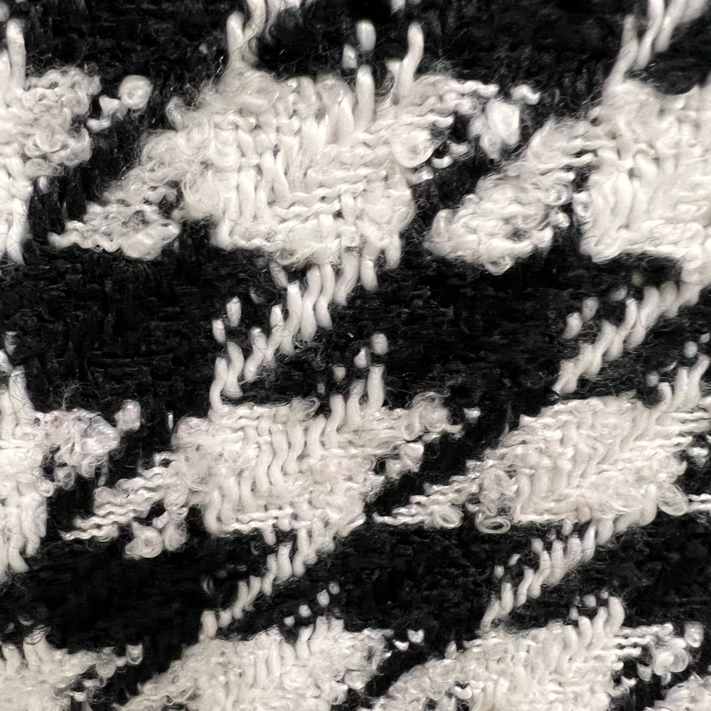 DKNY Black and White Houndstooth Tote - Picture 4 of 8